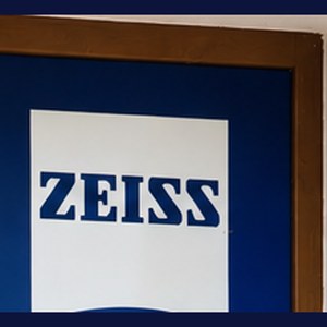 ZEISS